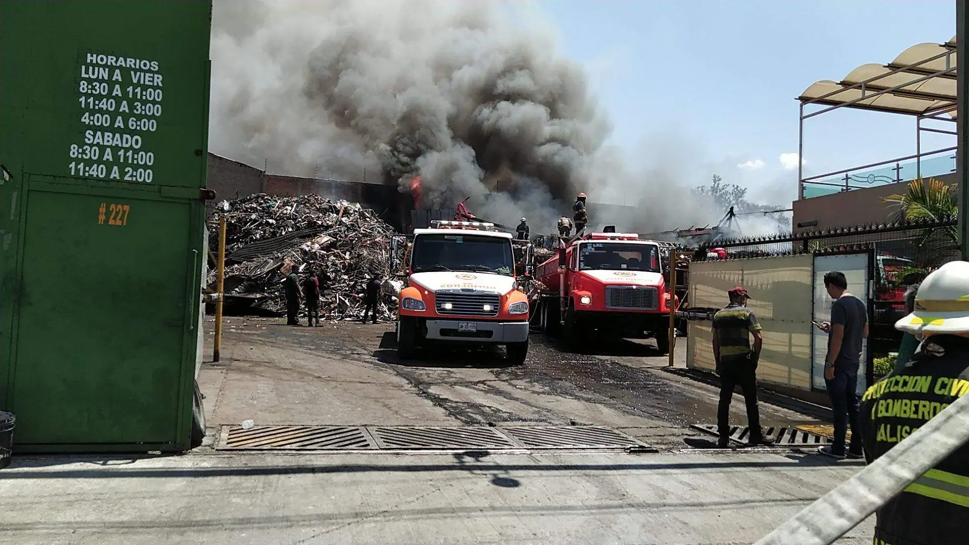 Incendio chatarrera Tonalá